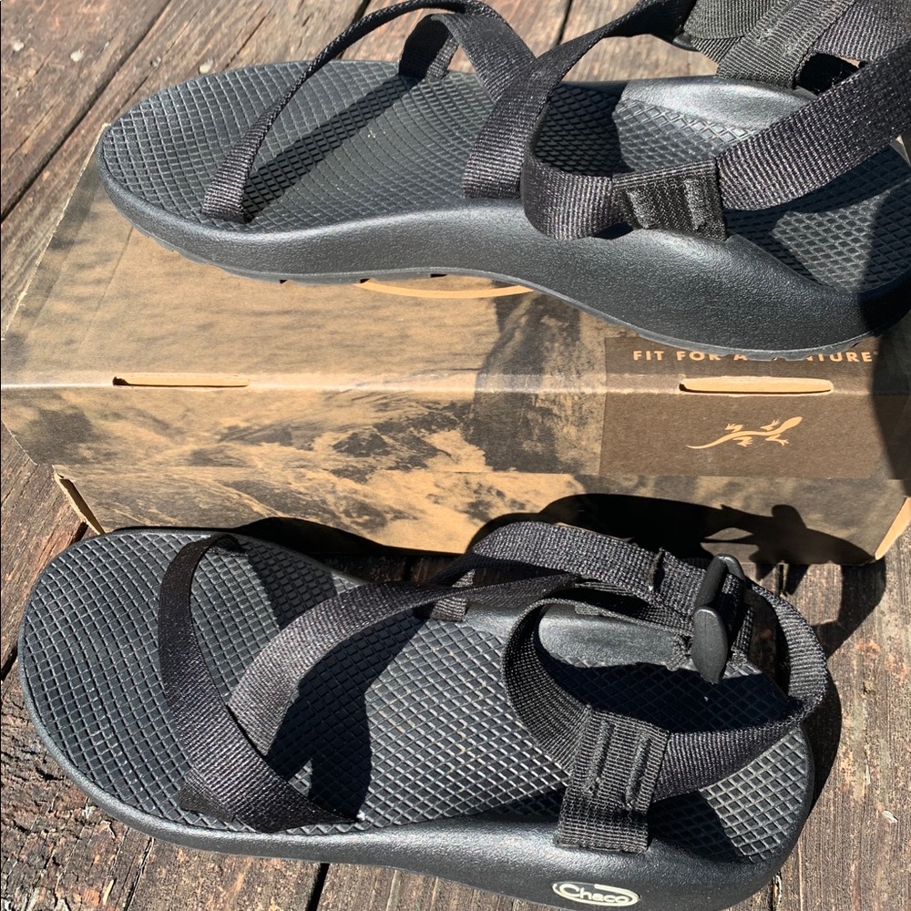 Women’s Chaco size 11